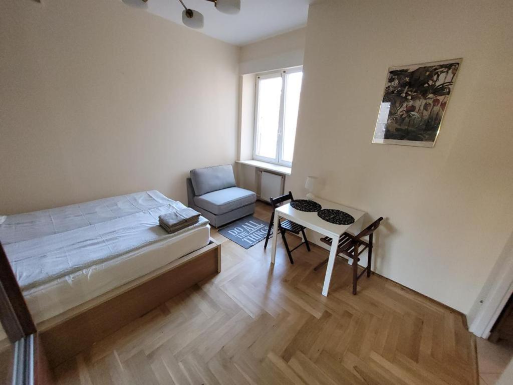 Your Apart Powisle Fabryczna Warszawa Eksteriør bilde